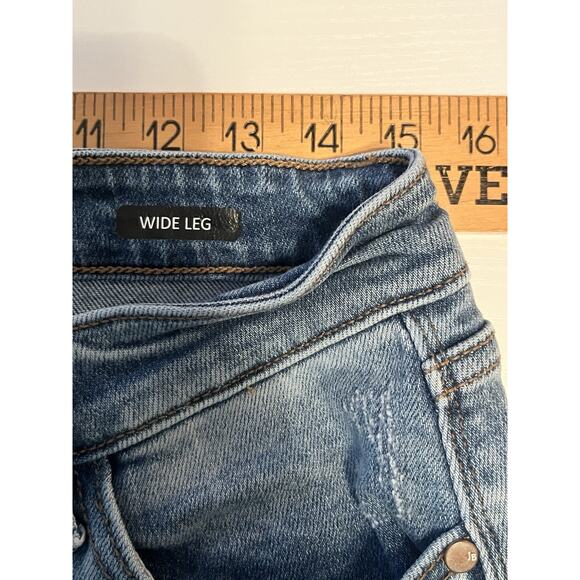 Judy Blue Wide Leg Stretch Jeans •11 /30• Med Wash Flare Relaxed 32” Inseam EXC - Picture 8 of 11
